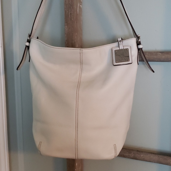 Tignanello white leather purse - Picture 1 of 9